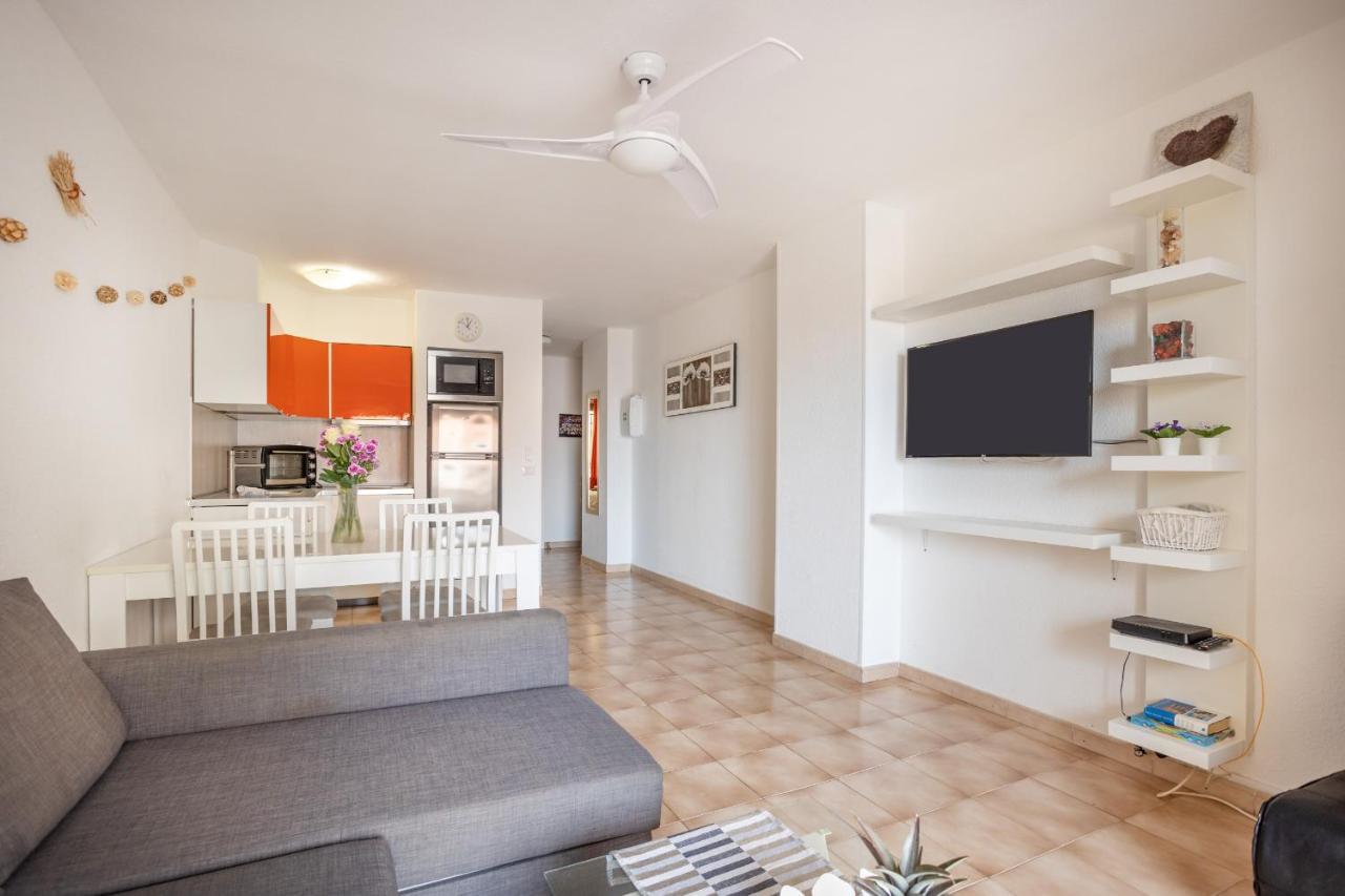 Castle Harbour Phoebe'S Flat Los Cristianos By Lovetenerife Bagian luar foto