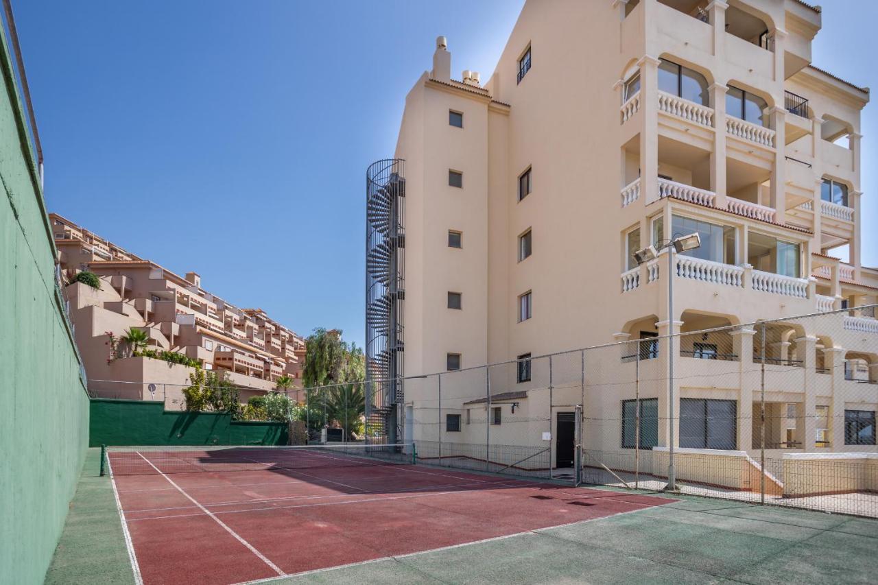 Castle Harbour Phoebe'S Flat Los Cristianos By Lovetenerife Bagian luar foto